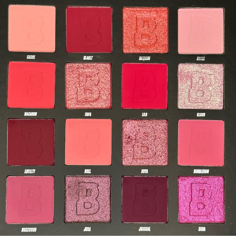 $18:BUC|Beauty Bay 16 Berries Palette - Picture 2 of 11